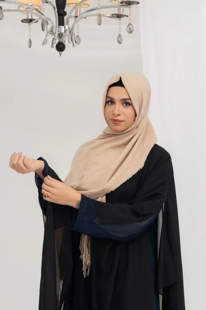 Jilbab Style Navy Blue Abaya - Image 3