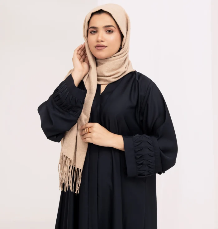 Elegant Black Abaya - Image 3