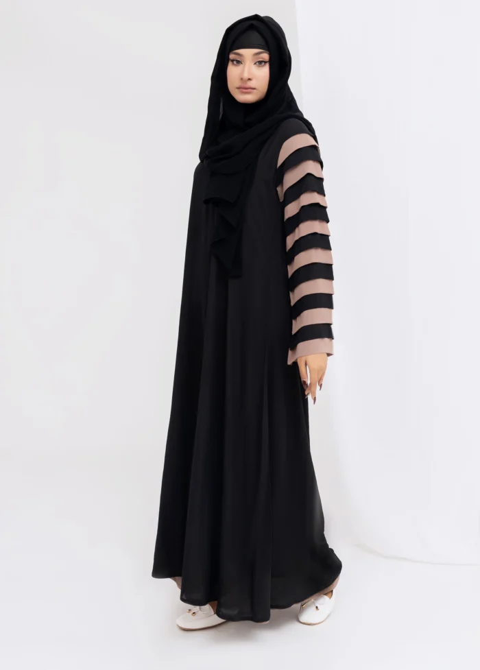 Luxurious Black Abaya - Image 3